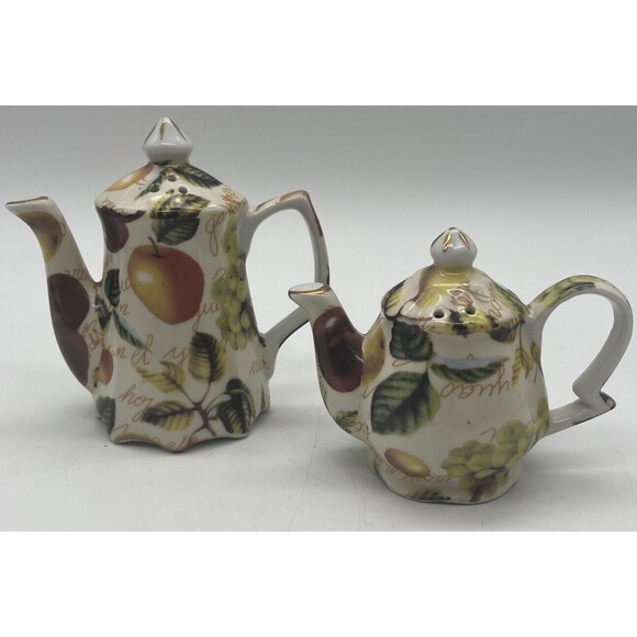 Mayfair Collection By Jay Salt And Pepper Shakers Vintage Fruit Design - Picture 1 of 8